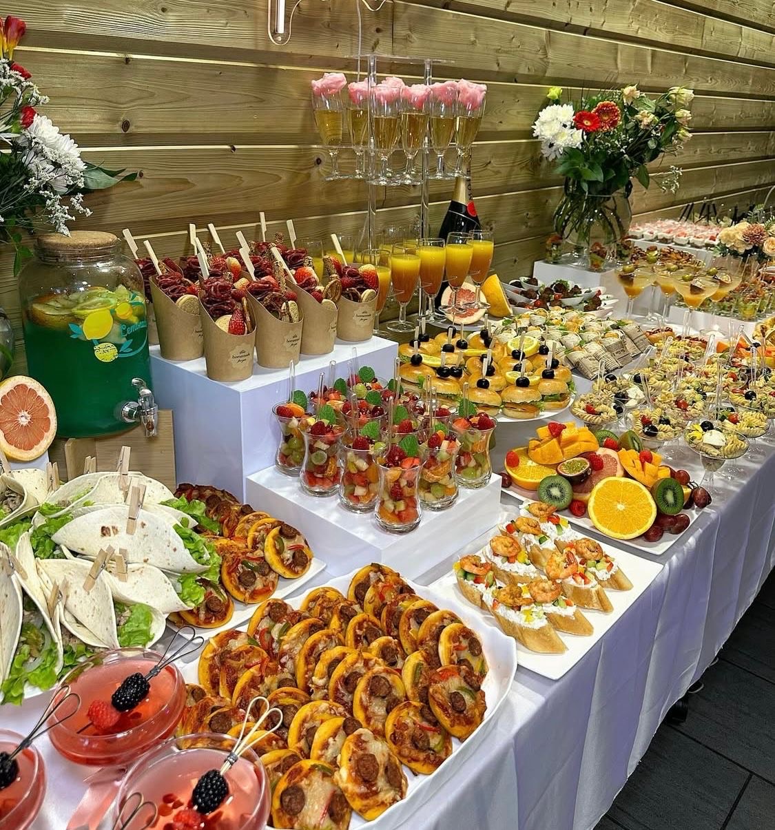 Cocktail et canapés